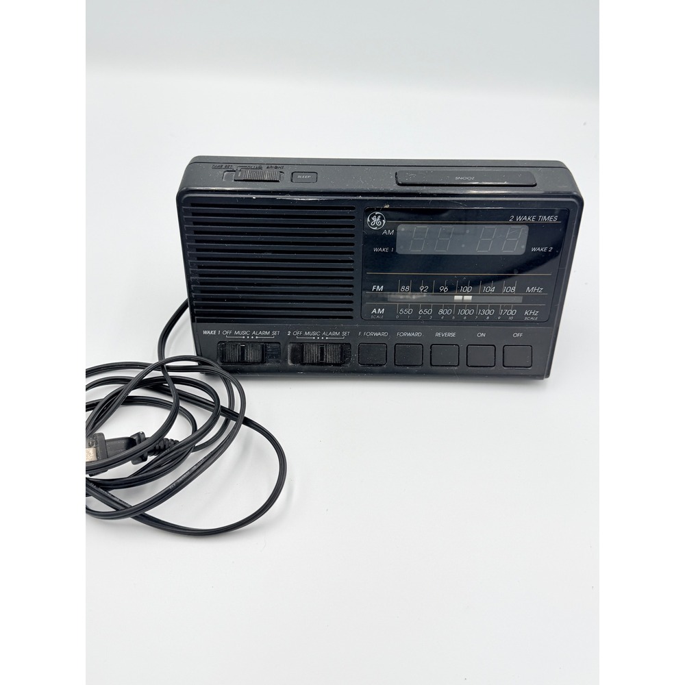 GE AM FM Dual Alarm Clock Radio Black Digital Vintage Model 7-4648B Snooze